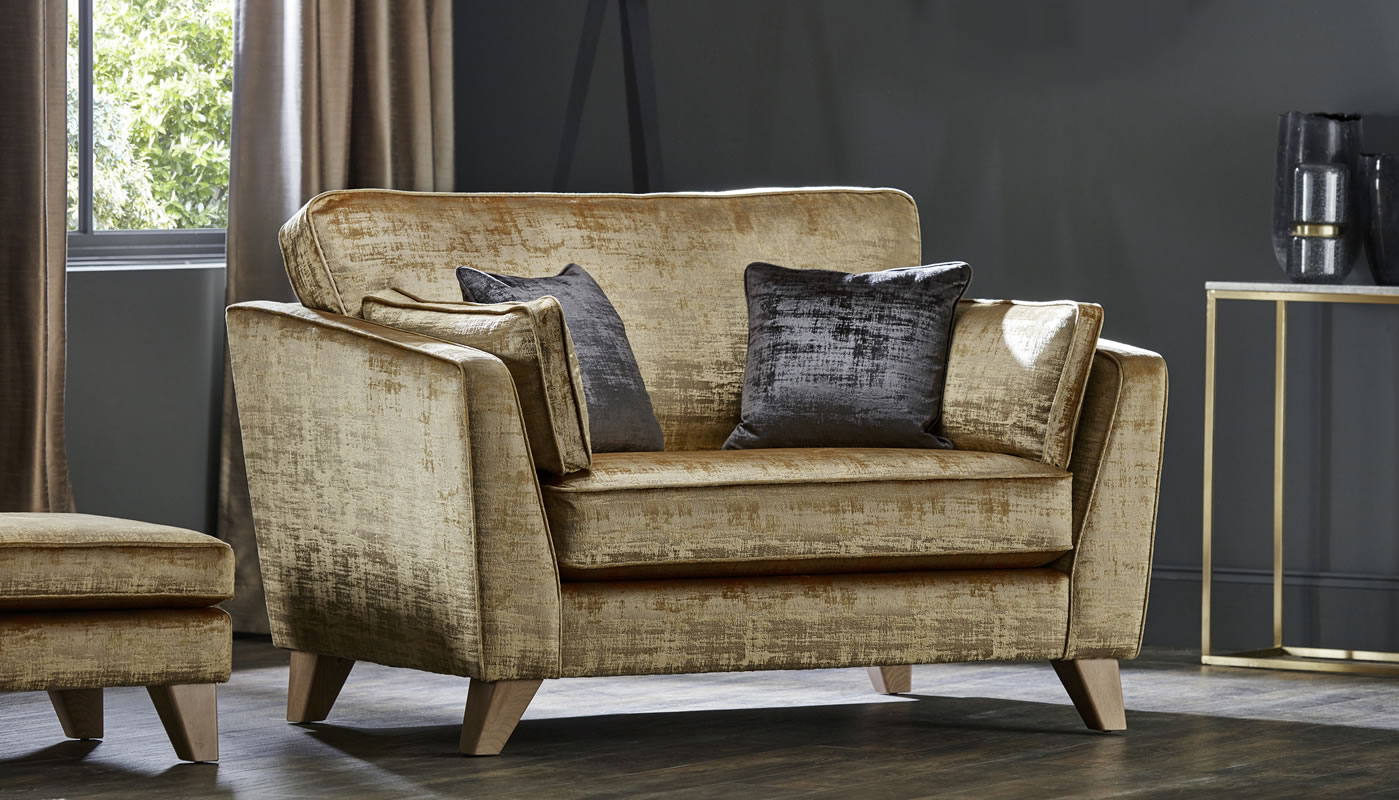 Retro Upholstery Snuggler Roomset